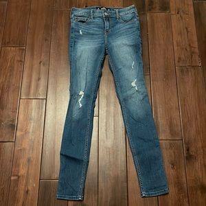 Hollister mid rise super skinny jeans